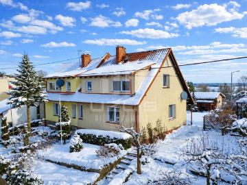 Dom nad Jeziorem Jabłowo – gotowy do zamieszkania, 122 m²