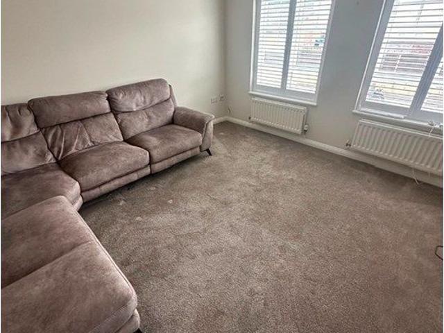 Jacana Way, Bradford BD6, 3 bed flat to rent, £1,100 pcm | PrimeLocation