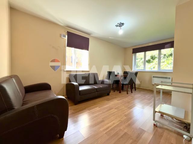 Jack Clow Road, London E15 1 bed flat to rent £1,550 pcm £358 pw