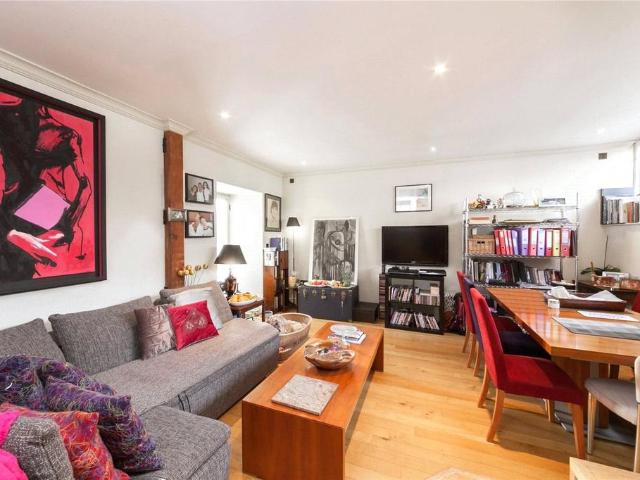 Jack Straws Castle, North End Way. 2 bed terraced house to rent £9,125 pcm £2,106 pw