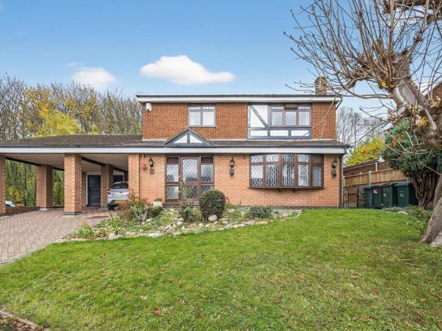 Jacklin Drive, Coventry, CV3 5 bed detached house to rent £2,750 pcm £635 pw