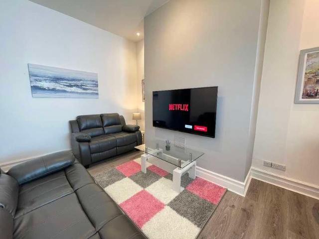 Jackson Street, North Shields. * Holiday Let Apartment, NE30