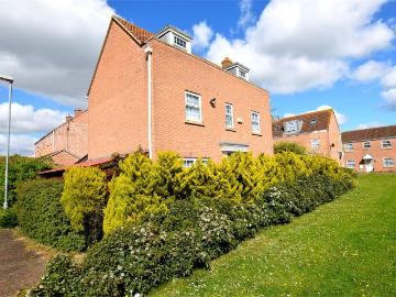 Jackson Walk, Sapley, Huntingdon, Cambridgeshire PE28, 4 bed detached house to rent, £1,650 pcm | PrimeLocation