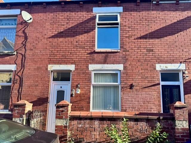 Jacob Street, Wigan, WN2 2 bed house to rent £950 pcm £219 pw