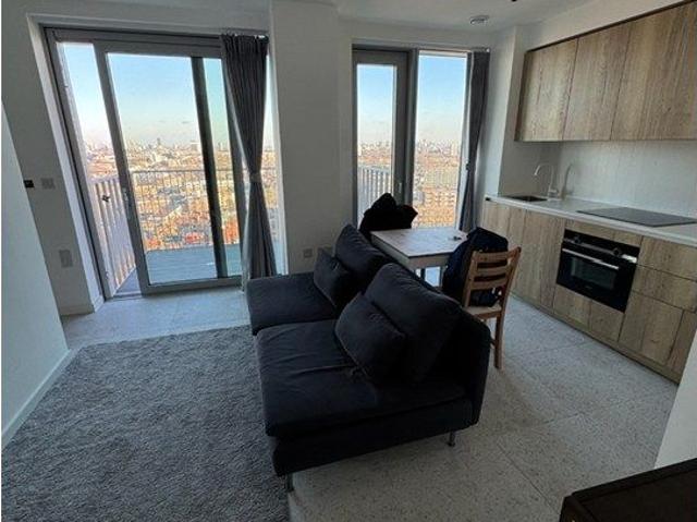 Jacquard Point, London E1, Studio to rent, £2,210 pcm | PrimeLocation