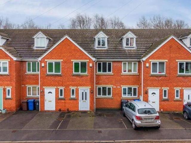 Jacques Place, Barnsley, 3 Bedroom Town