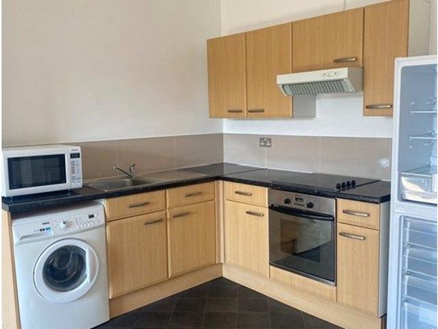 Jade Mews, Portsmouth PO2, 2 bed flat to rent, £1,100 pcm | PrimeLocation