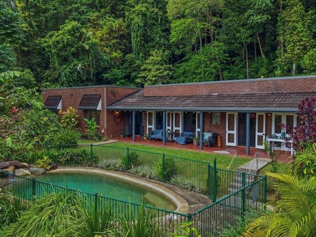 JADE HOUSE | Redlynch