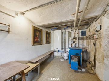 Jahrhundertwende Stadthaus für Altbauliebhaber im sonnigen Weinviertel – Perfekt als Haupt oder Nebenwohnsitz!
