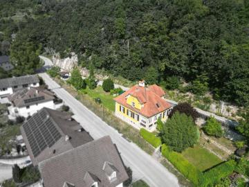 Jahrhundertwende Villa nahe Krems/Wachau mit Göttweigblick!