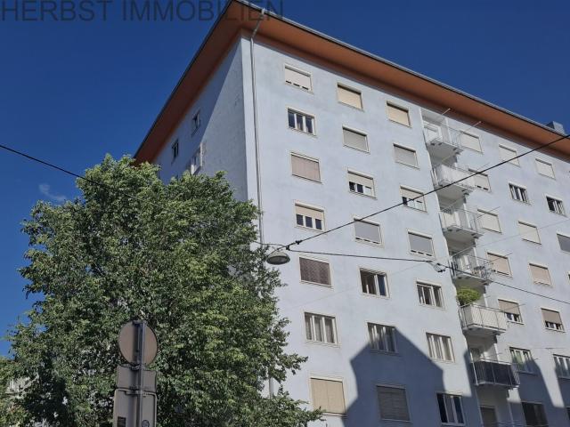 JAKOMINI: KLEINWOHNUNG 1 ZIMMER+ SEPARATE KÜCHE+KELLER+ALTSTADTBIM