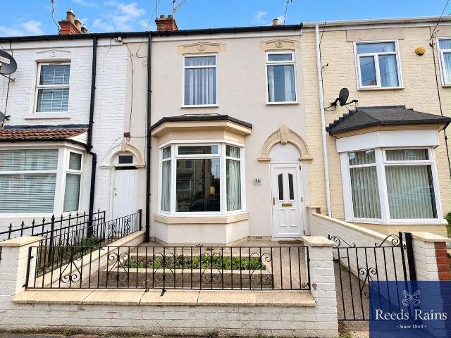 Jalland Street, Hull, East Yorkshire HU8, 3 bed terraced house to rent, £825 pcm | PrimeLocation
