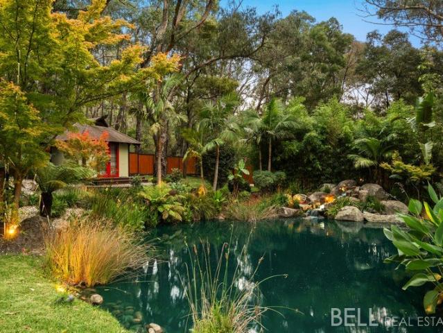Japanese Mountain Retreat: Acclaimed Luxury Spa, Wellness, Accommodation & Hospitality Opportunity with Residence Quarters on 4.4 Acres