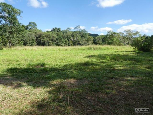 JAPOONVALE LAND