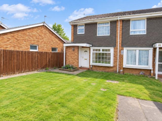 Japonica Close, Woking 3 bedrooms Property for lettings Seymours