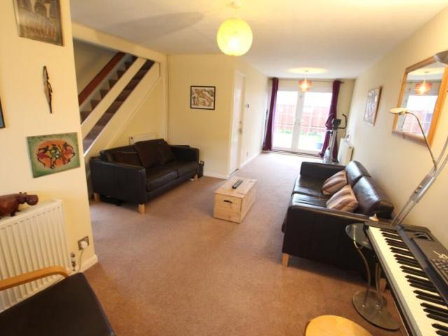 Japonica Close, Woking, Surrey, GU21