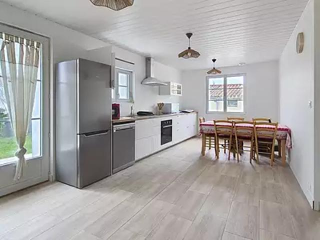 Jard sur Mer 85520 Location maison 3 pièces t3 au dernier étage terrasse