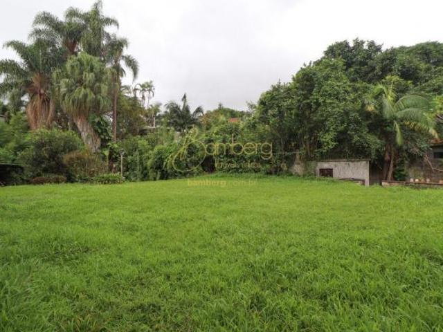 Jardim Petrópolis térrea, 4 quartos, terreno excelente para construir condomínio fechado