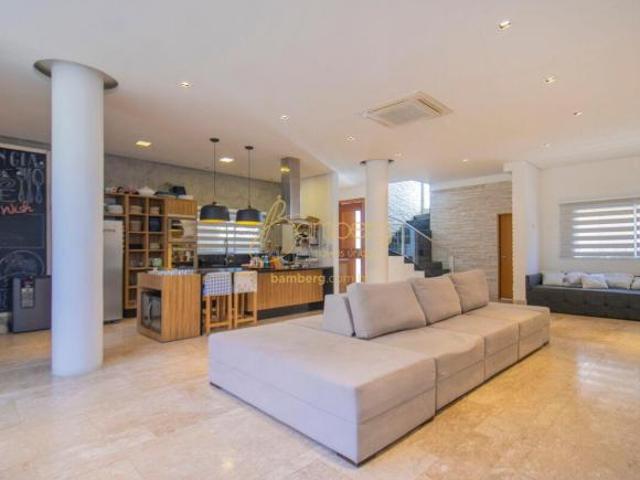 Jardim Prudência fantástica casa de condomínio com 207 m2 área construída e 352,25 área total