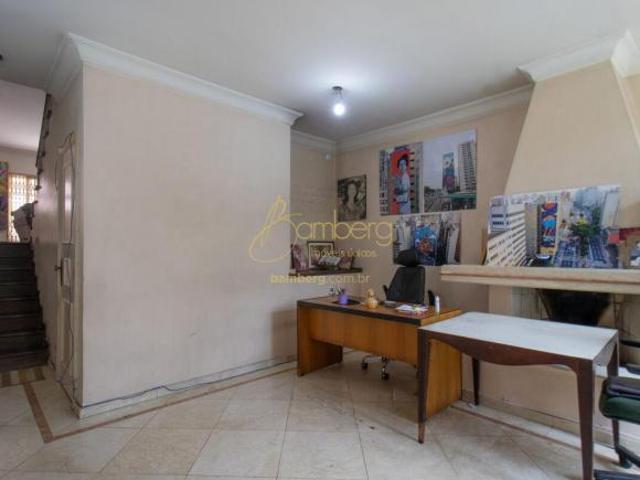 Jardim Prudência 335m2 Área Terreno/ 386 m2 Área construída 4 dormitórios 2 suítes piscina 6 vagas