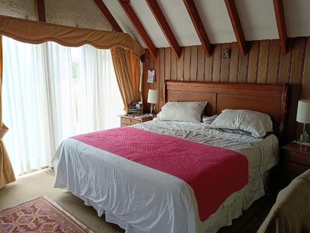Jardín del Mar  Hermosa y amplia Casa de 300mts2  5D/4B/4E/Bd. 5 dormitorios por 13000.00 en Viña del Mar