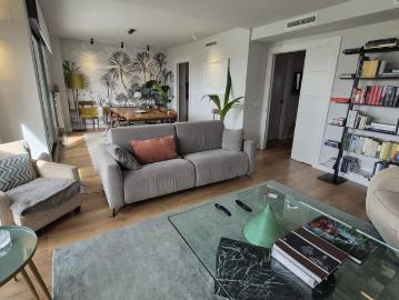 Jardín privado, diseño y luz | Chalet de esquina único en Boadilla