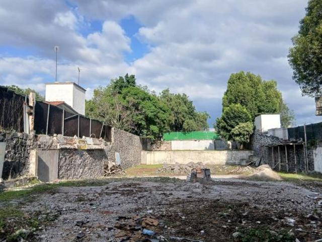 JARDINES DEL PEDREGAL/ 1,227 M2 DE TERRENO, SIN CONSTRUCCIÓN. $25,000,000 En Venta