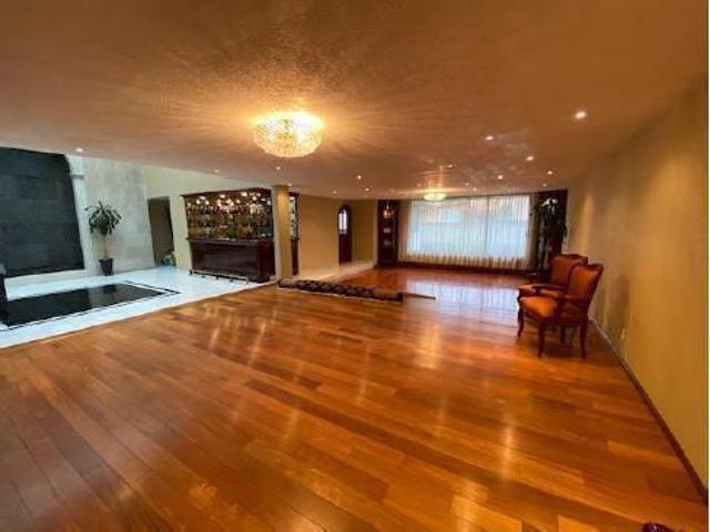 Jardines en la Montaña, residencia en venta