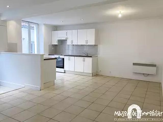 Jarnac 16200 Location maison 4 pièces t4