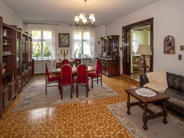 Stylowa willa z lat 30. na dużej działce, 480 m2, niezalewowa