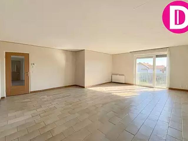 Jarny 54800 Achat / Vente appartement 4 pièces t4 au dernier étage parking