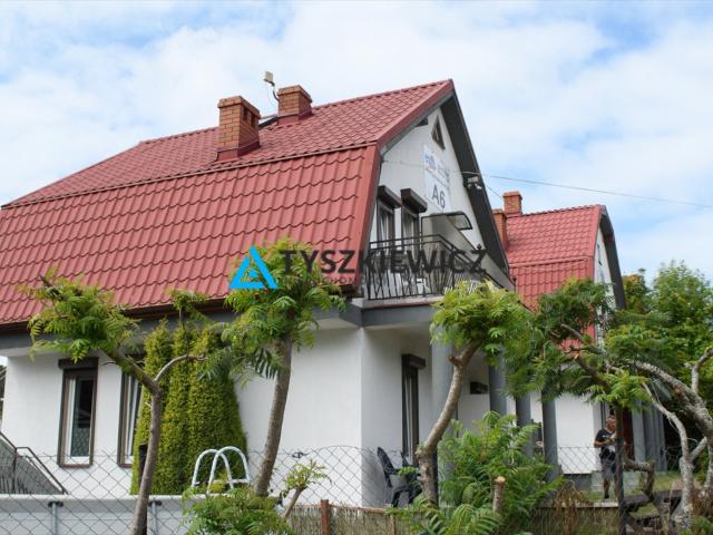 Inwestycyjny dom z 2 budynkami, 220 m2, blisko plaży