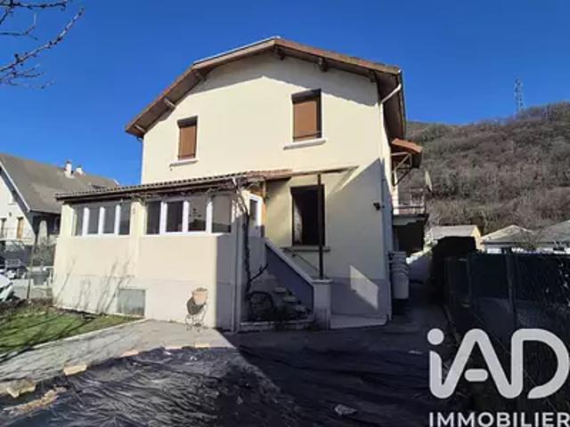 Jarrie 38560 Achat / Vente maison 6 pièces t6 parking
