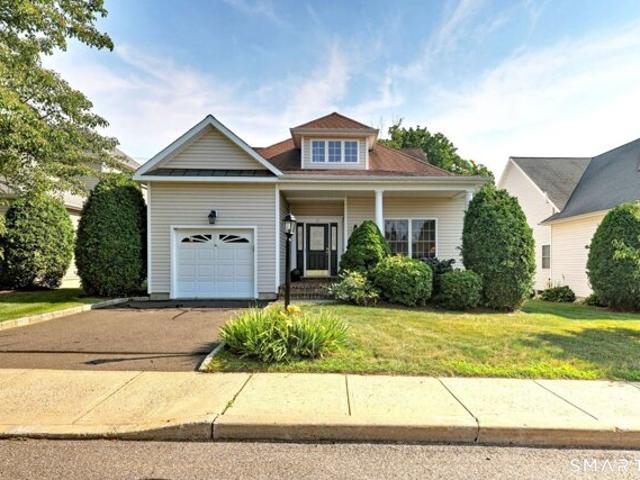 Jasmine Cir Unit,milford, Condo For Sale