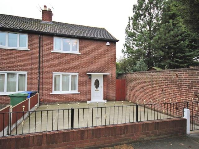 Jasmine Grove, WIDNES, WA8 2 bed terraced house to rent £875 pcm £202 pw