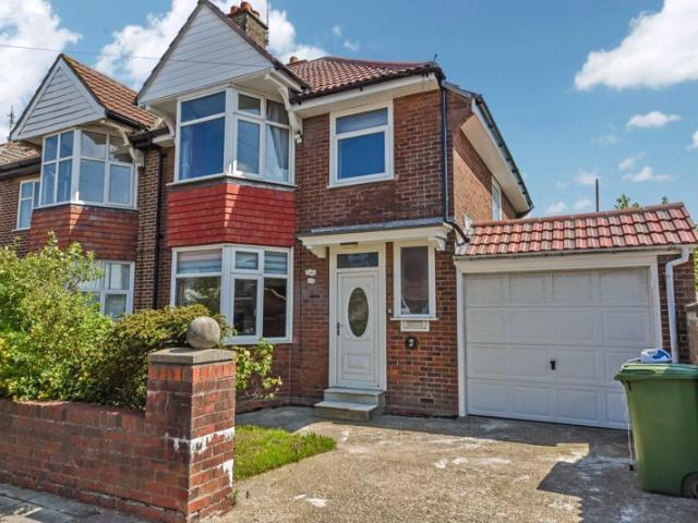 Jasmond Road, Portsmouth PO6, 3 bed semi detached house to rent, £1,750 pcm | PrimeLocation