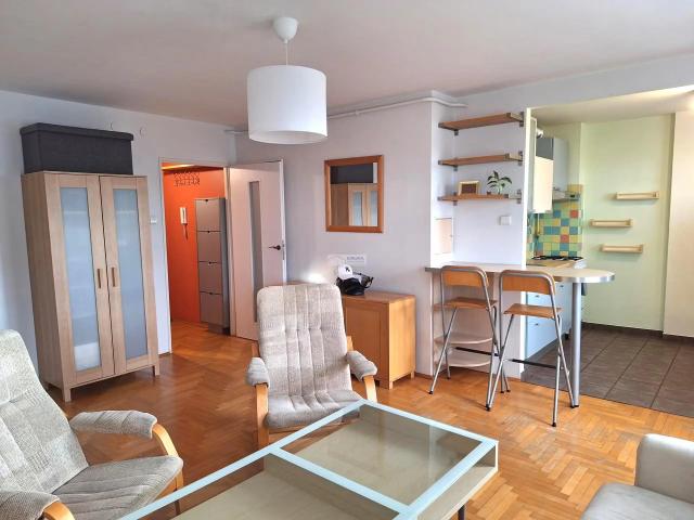 Jasne, umeblowane studio 37 m² na Powiślu Od zaraz