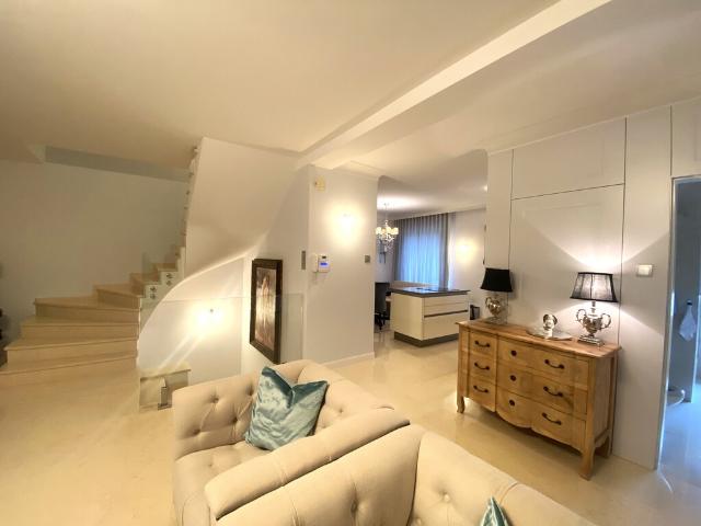 Jasne Błonia, Luksusowy apartament 120 m2