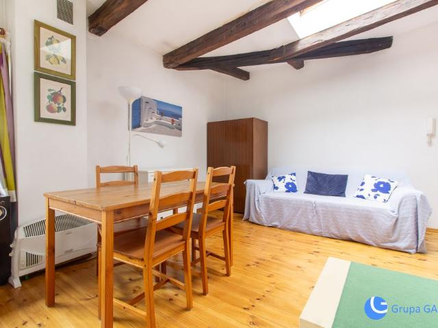 Jasne studio 30m2 ul. Biskupia, Stare Miasto |ENG