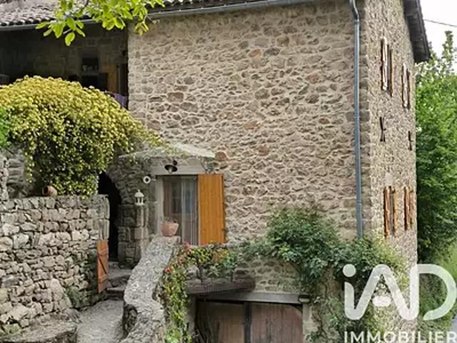 Jaujac 07380 Achat / Vente maison 7 pièces t7 terrasse