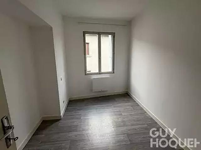 Jaunay Marigny 86130 Location appartement 3 pièces t3 au dernier étage terrasse