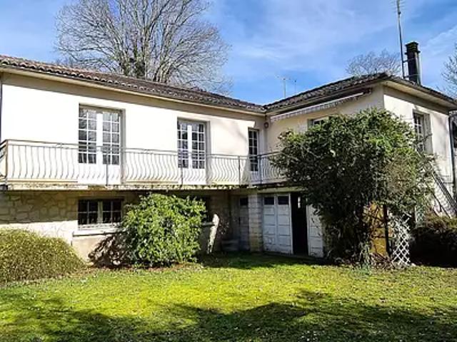 Javerlhac et la Chapelle Saint Robert 24300 Achat / Vente maison 6 pièces t6