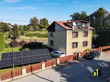 Przestronny dom 229 m² z garażem i altaną w Jawiszowicach