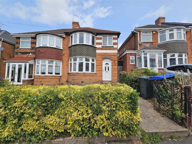 Jayshaw Avenue, Birmingham B43, 3 bed semi detached house to rent, £1,100 pcm | PrimeLocation