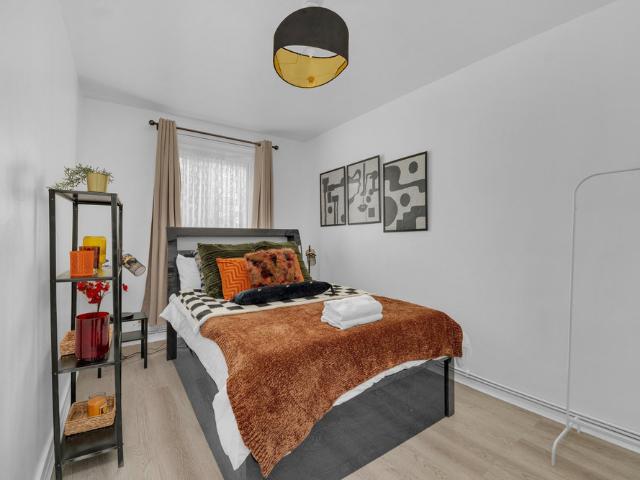 Jemma Knowles Close, London, SW2 3PG, United Kingdom | 2 bed apartment for rent #164978498 | Rentberry