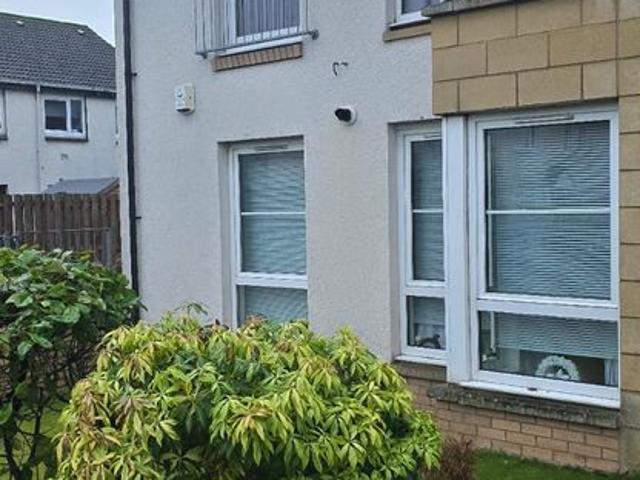 Jenny Lind Court, Glasgow G46, 2 bed flat to rent, £1,200 pcm | PrimeLocation