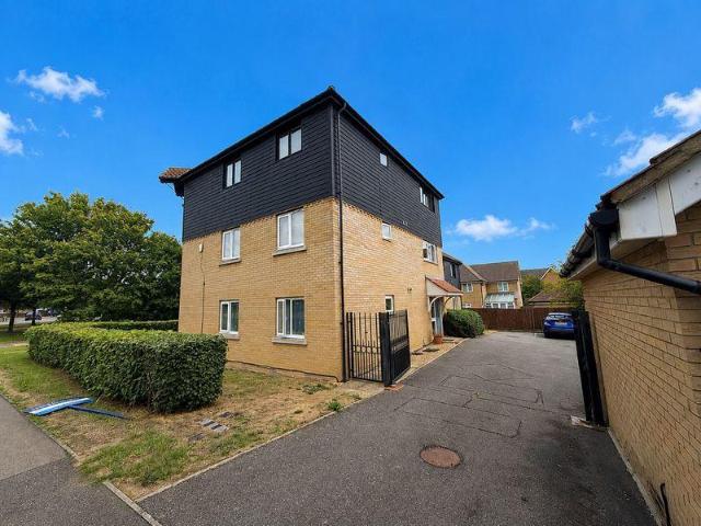 Jeavons Lane, Cambourne 2 bed apartment to rent £1,125 pcm £260 pw