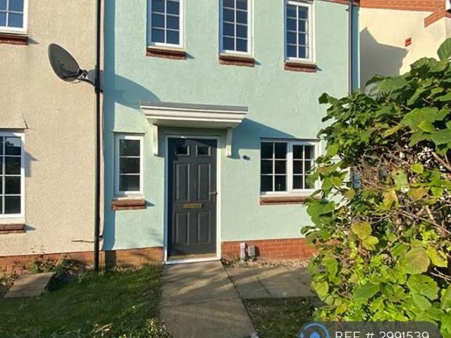 Jeavons Lane, Great Cambourne. 3 bed semi detached house to rent £1,500 pcm £346 pw