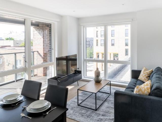 Jeanne Court, 12 Pechora Way, London, E14 7UL, United Kingdom | 1 bed apartment for rent #140397480 | Rentberry