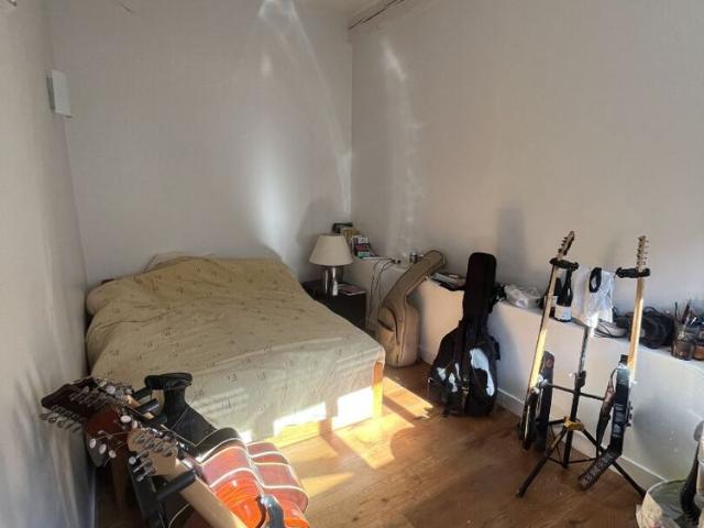 JEANNE D'ARC/ BAYARD T3bis de 94 m2 en triplex avec parking